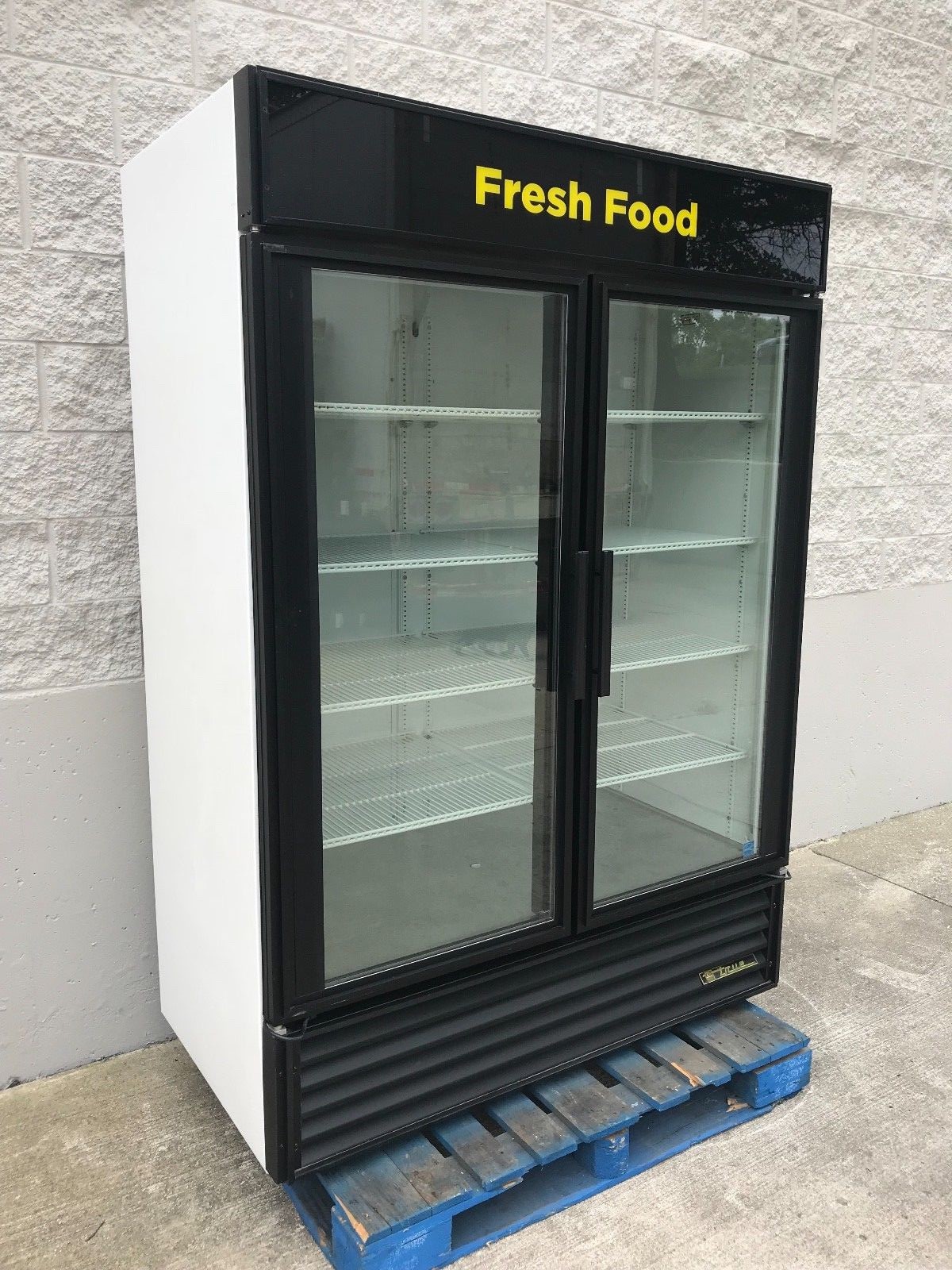 True Two Door Display Reach-in Refrigerator, Grocery...