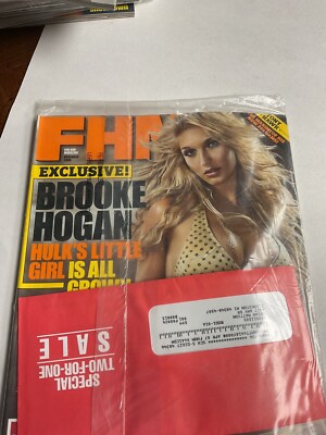 FHM SEALED Brooke Hogan ~Jenny McCarthy ~Morgan Webb ~Walken November 2006