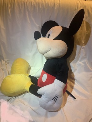 big stuffed mouse
