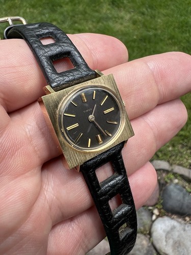 TIMEX シェル盤 レザーウォッチ TIMEX - TIMEX レザー ウォッチの通販 by m's｜タイメックスなら