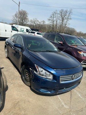 09 10 11 12 13 14 NISSAN MAXIMA Front Door Regulator Right