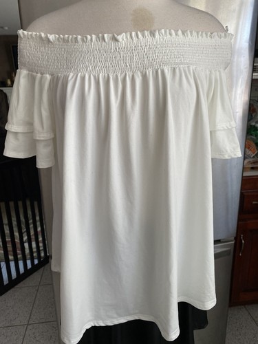 LAZY Sundays SZ S WHITE Off The Shoulder Top SHORT SLEEVE