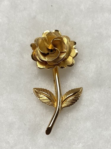 Vintage　1960s’　green rose　brooch il_1080xN.1890165354_1qk9.jpg
