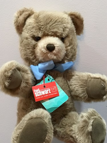 Vintage Classic Steiff Teddybear Seated Button in Ear Franz