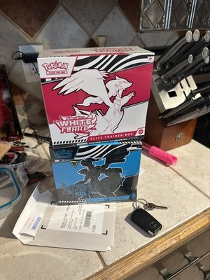 White Flare & Black Boltエリートトレーナーボックスセット Black Bolt/White Flare Elite Trainer Box Pokémon Trading