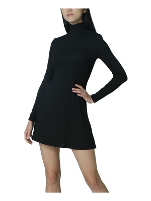 

ULTRA FLIRT Женское черное мини-платье в рубчик с длинными рукавами и цветочным принтом с воротником-стойкой, Черный