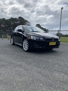 Mitsubishi lancer cy