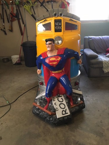 Jolly Roger Superman Kiddie Ride