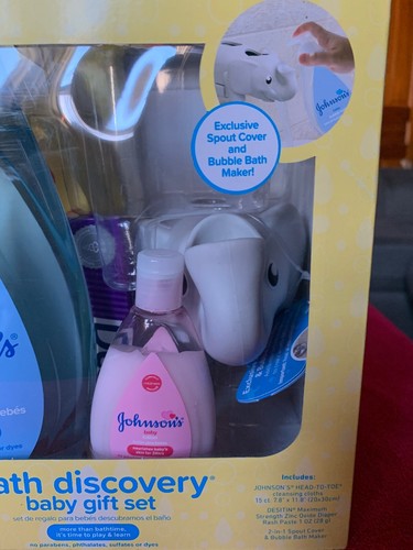 Johnson's Bath Discovery Baby Gift Set for Parents-to-Be, Caddy with Essentials