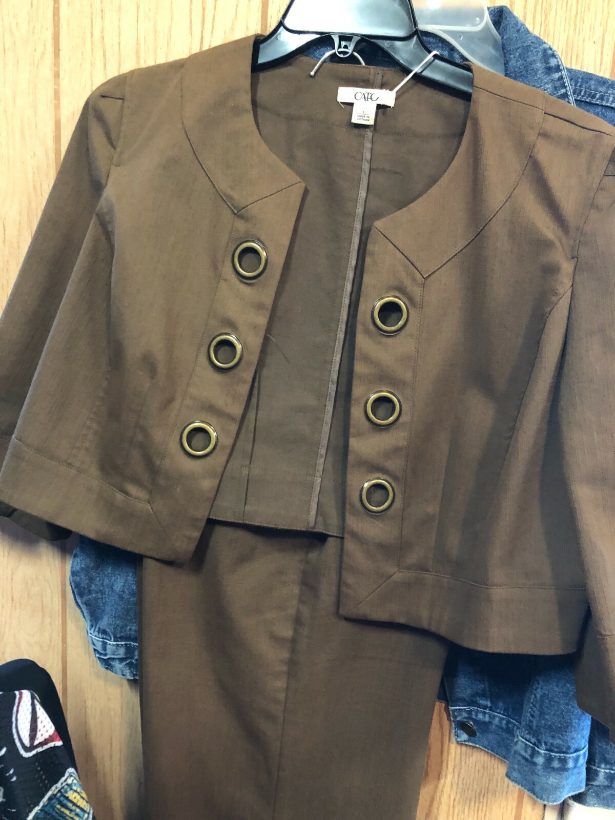Woman 2pc.Pants Suit Size L Open Jacket Color Brown By Cato