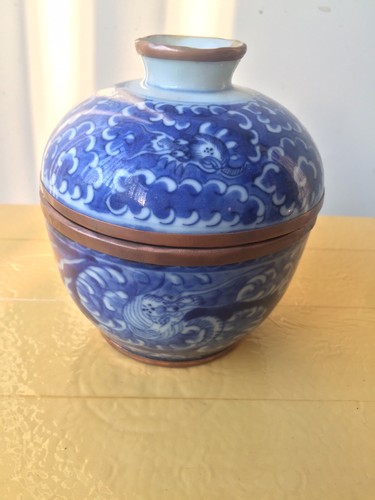 Antique Chinese Porcelain Bowl & Cover, Blue And White Kangxi Period