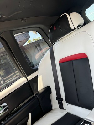 image 11 of interior