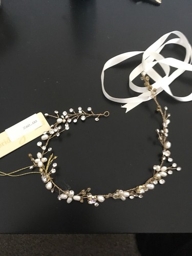 Brides and Hairpins Arabella Swarovski Pearls Bridal Wedding Halo Duet NWT $260