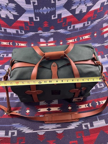Pre-owned Filson Small Rugged Twill Duffle Bag 20192729 Made In Usa Hemlock Green Tan Rare