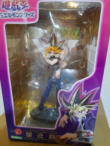 Yu-Gi-Oh Yami Yugi 17 Scale Pre-Painted Figure -Original Verpackt-