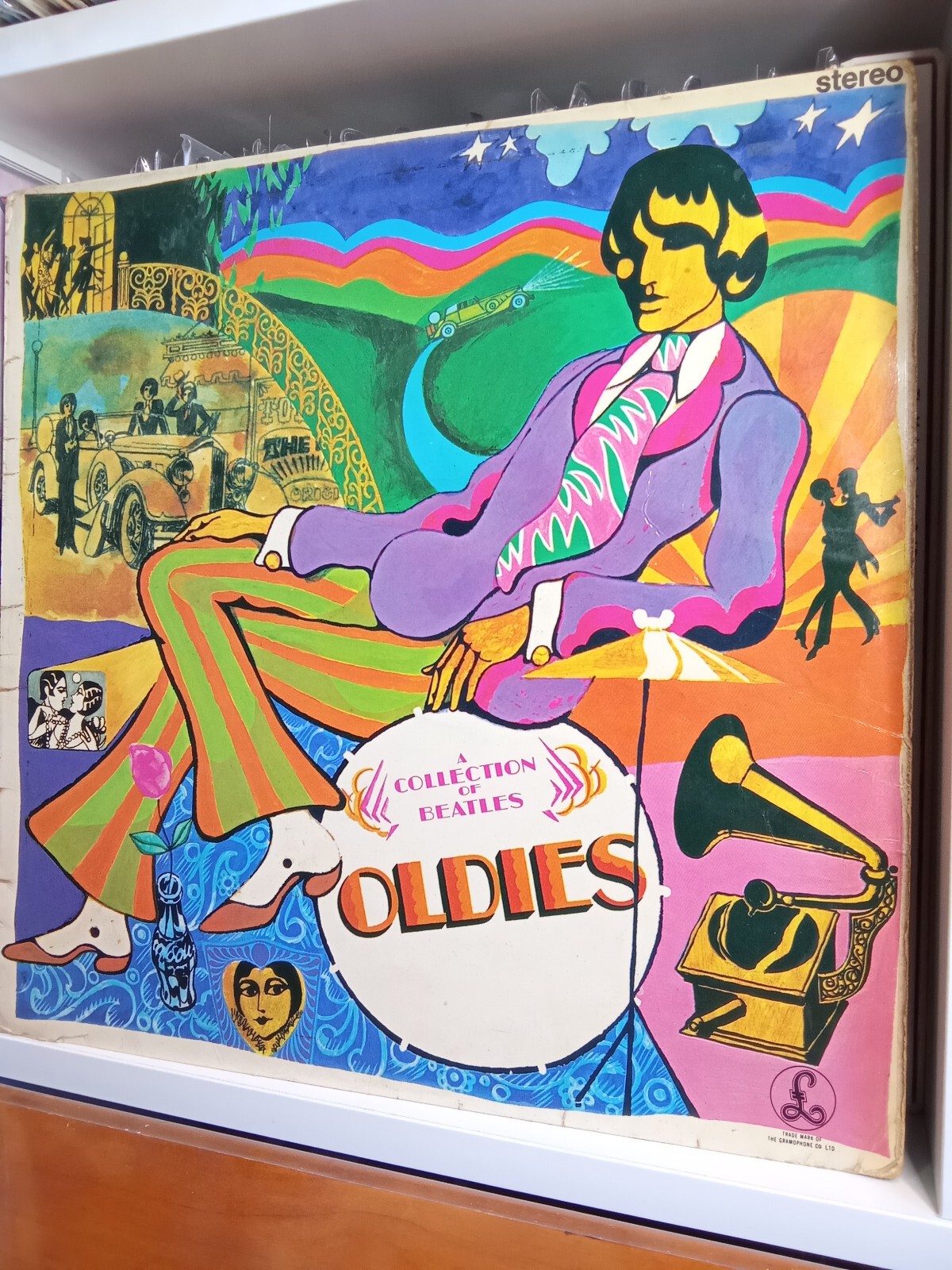 THE BEATLES - A COLLECTION OF BEATLES OLDIES 1969 UK Press