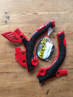BETA 250 350  RR 2T 2 STROKE   2013-2019  ACERBIS RED & BLACK FRAME GUARDS