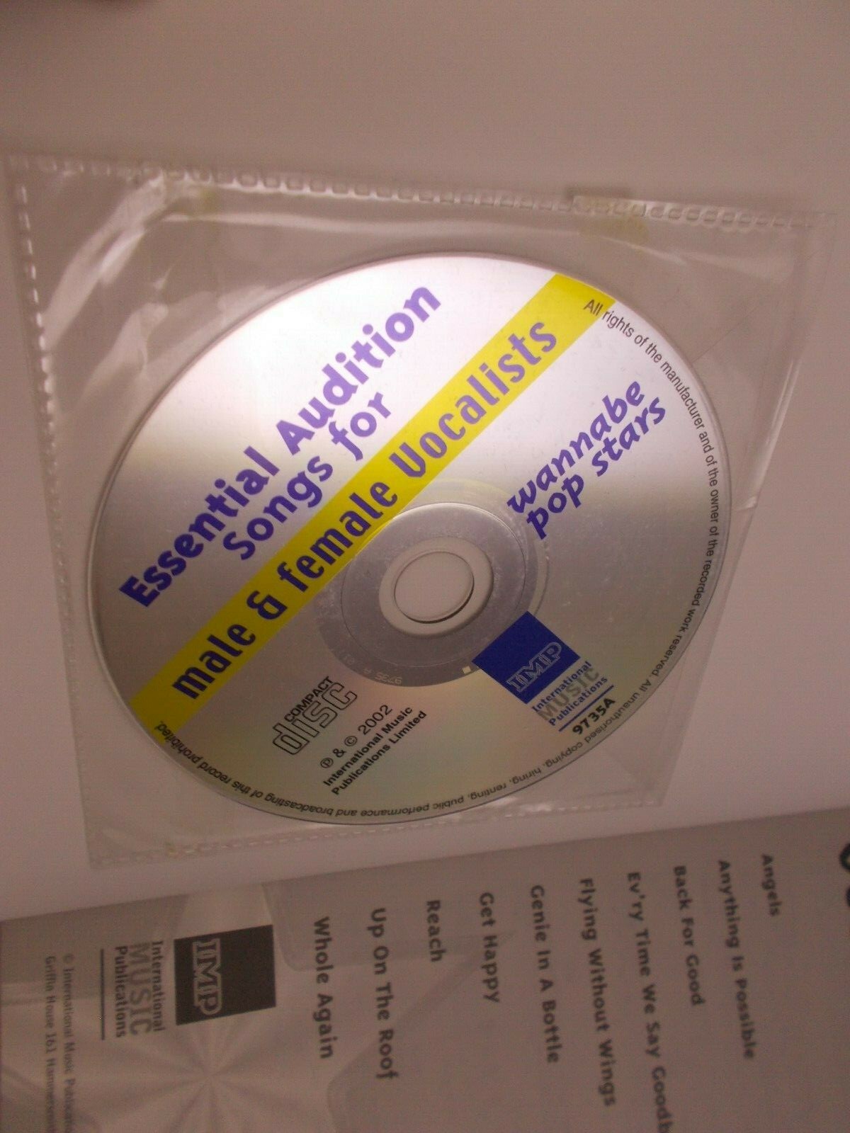 *  ESSENTIAL AUDITION SONGS:MALE/FEMALE WANNABE POP VOCALISTS w/ CD  SONGBOOK