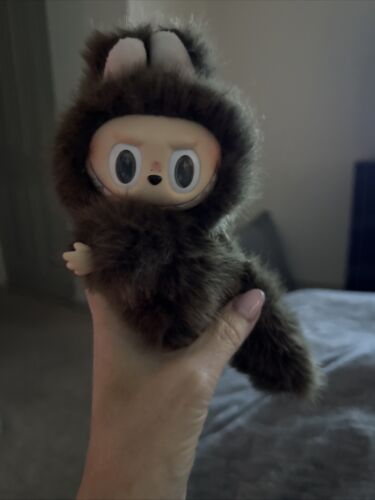 New POP LAND The Monsters Zimomo Labubu Plush Doll 17cm Cute New POP LAND The Monsters Zimomo Labubu Plush Doll 17cm Cute
