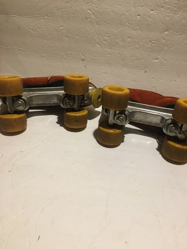 Vintage 70's Roller Derby Skates Brown Tennis shoes Small