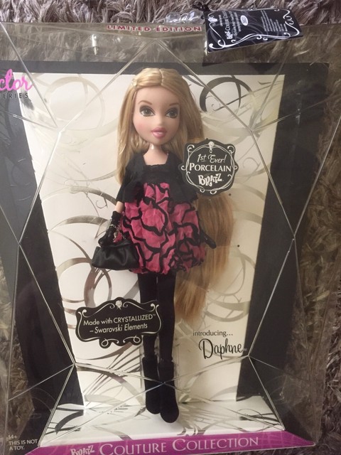 collectable bratz dolls