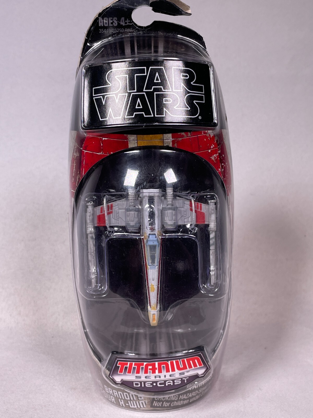 Star Wars Titanium Series ダイキャストモデル4点セット Amazon.com: Star Wars Black Series Collecible Vehicles