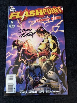 Flashpoint #5 (1st Pandora) 2x Signed Andy Kubert + 1 DC 2011 No COA