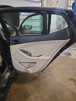 Used Right Rear Door Trim Panel fits: KIA OPTIMA Right 15