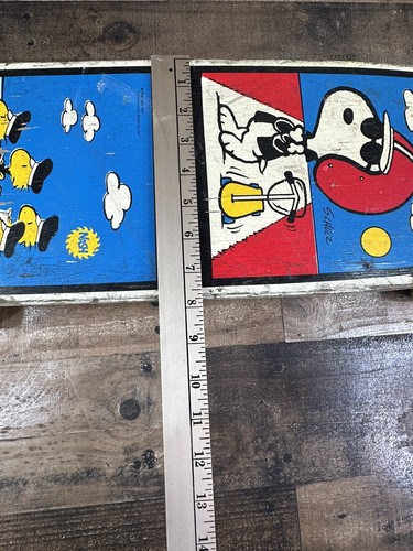 VINTAGE SNOOPY JOE COOL THE "SCOOTERS" WOOD SKATEBOARD 1971