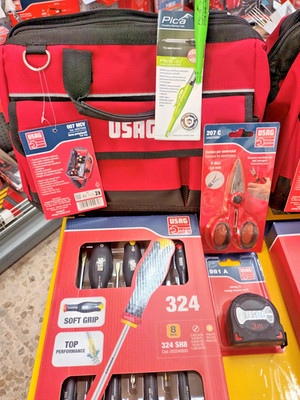 BACK to SCHOOL USAG  ! / BORSA +Sr.GIRAVITI+METRO+FORBICE+Matita = SOLO €. 99 !