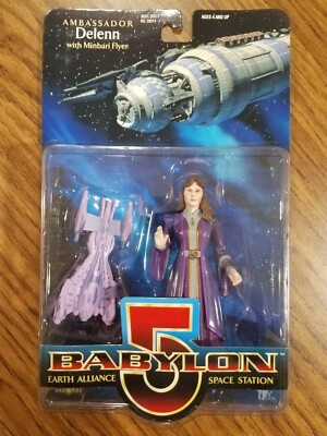 Babylon 5 - Ambassador Delenn - NEW Figurine with Minbari Flyer