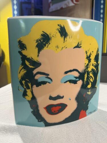 Rosenthal Andy Warhol Marilyn Monroe Porcelain Vase Complete Rosenthal Andy Warhol Marilyn Monroe Porcelain Vase Complete