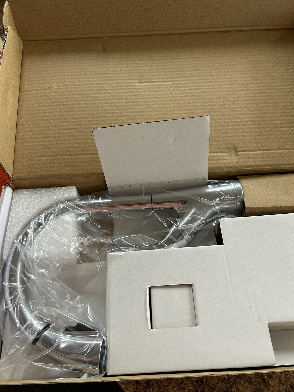 Peerless Parkwood 1-Handle Pull-Down Sprayer Kitchen Faucet in Chrome
