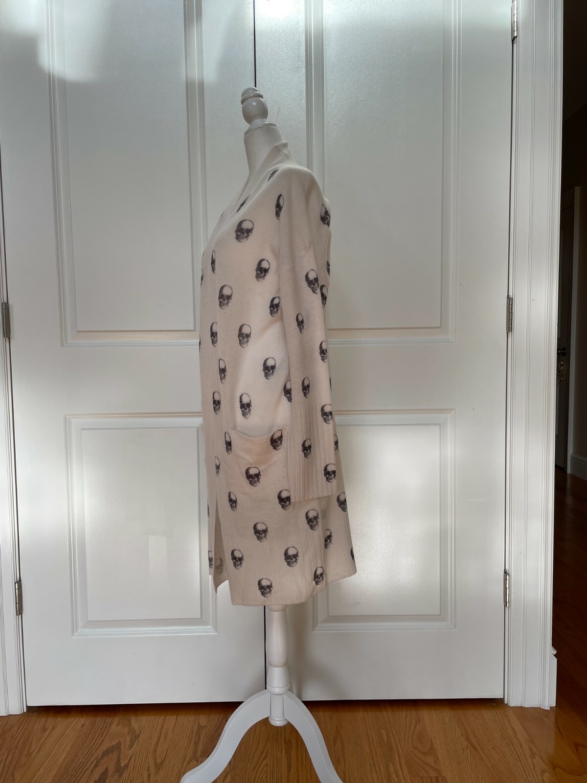 Pre-owned 360cashmere Skull-print Cashmere Cardigan From 360 Cashmere Various Colors And Sizes