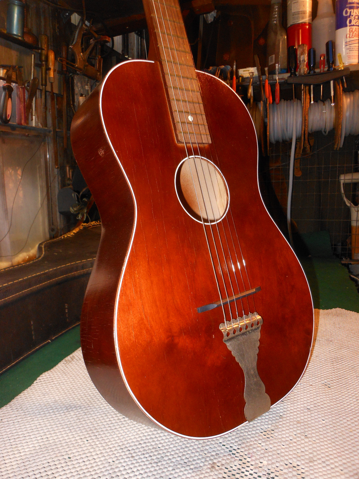 Vintage 1960's Beltone Acoustic Flat Top Guitar Super Clean Vintage 1960's Beltone Acoustic Flat Top Guitar Super Clean