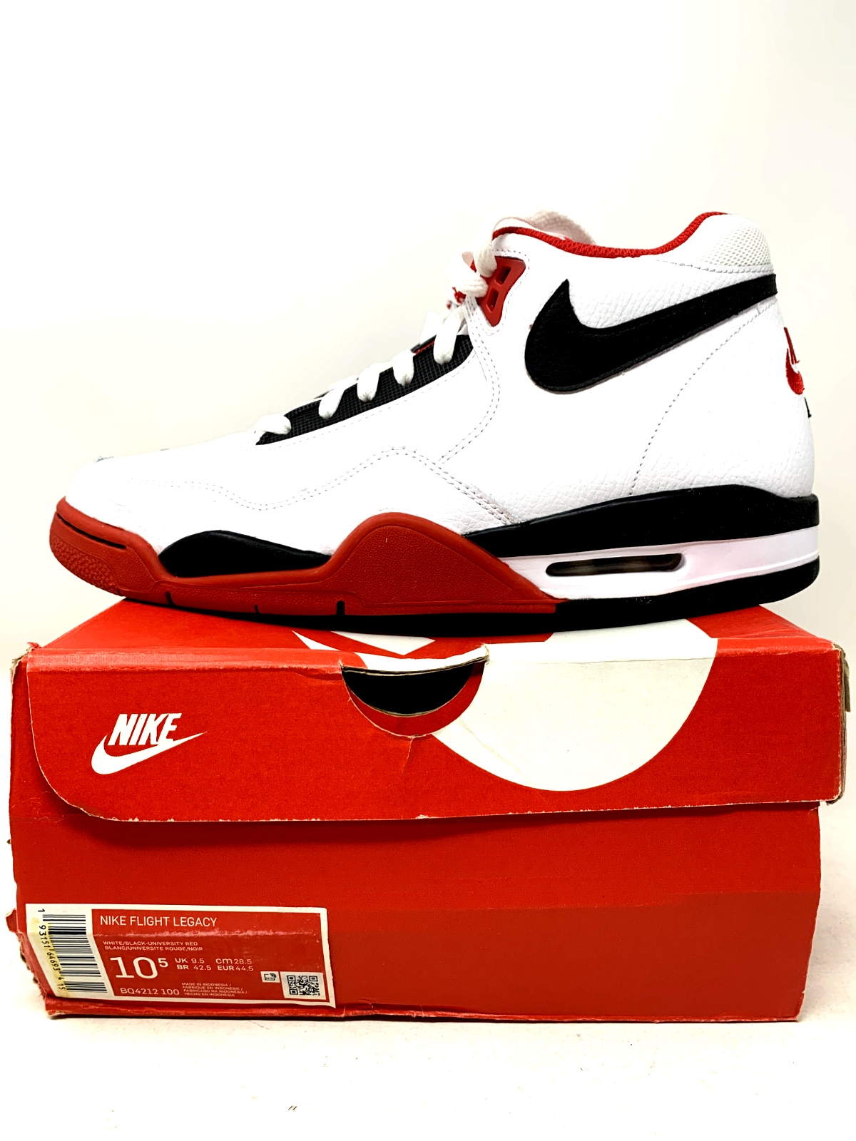 Red Athletic Basketball Shoe Sneakers 