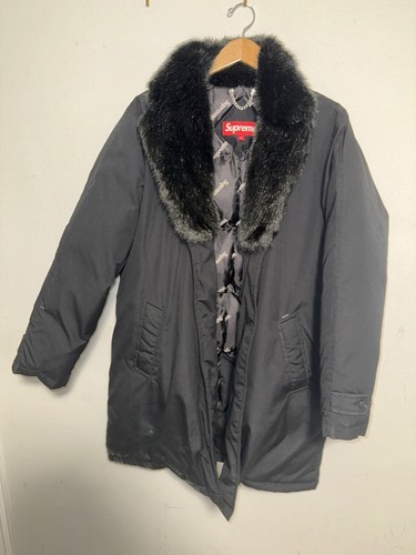 Supreme FW14 2014 Black Buckle Down Trench Coat w/ Faux Fur Supreme FW14 2014 Black Buckle Down Trench Coat w/ Faux Fur