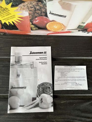 Juiceman II The Classic Professional Fruit and Vegetable Juicer JM2