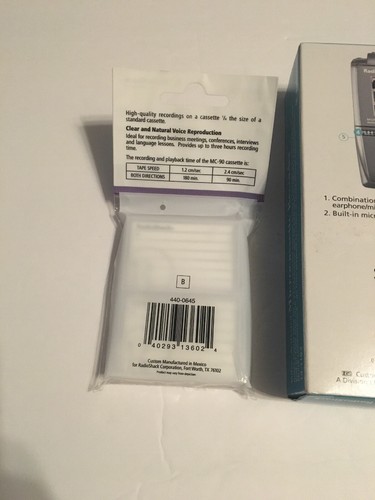 RadioShack VOX Voice Activation MICRO-44 Microcassette Recorder w/ 2 MC-90 tapes