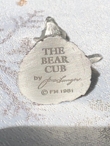 SOLID PEWTER BY JANE LUNGER THE BEAR CUB 1981 1.75
