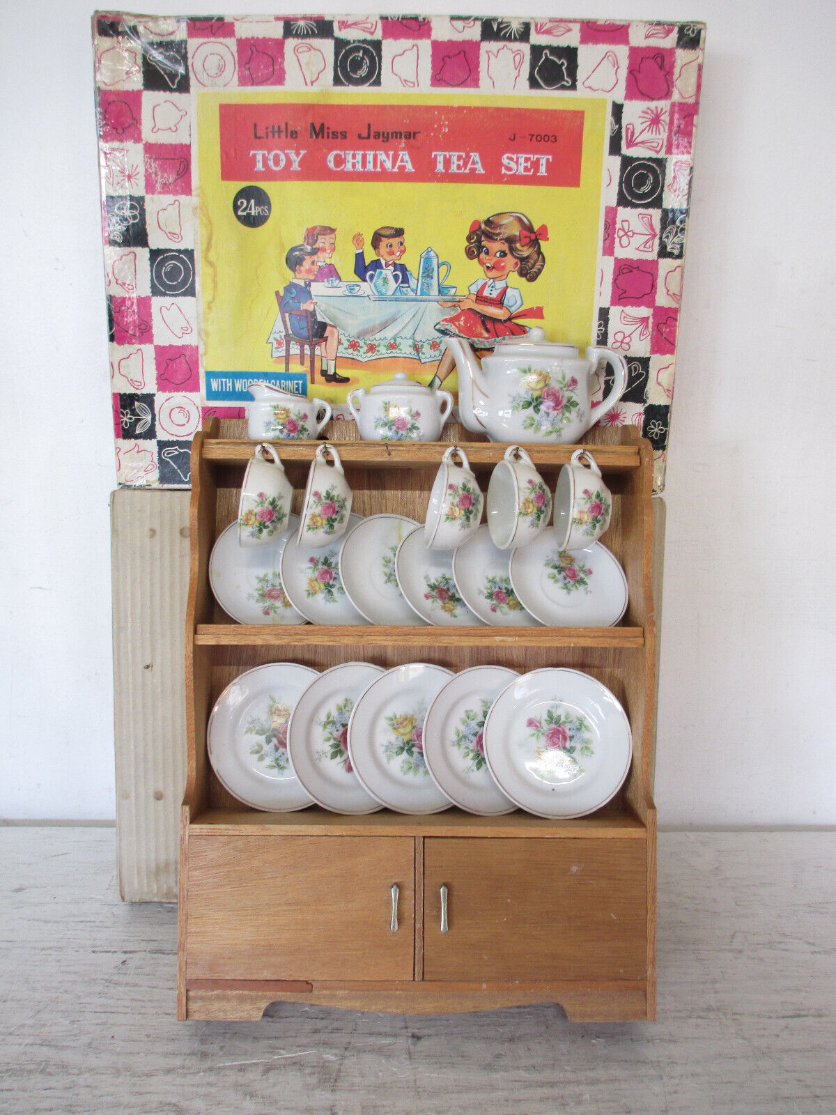 Vintage Little Miss Jaymar Toy China Tea Set J-7003 w/ Wood Vintage Little Miss Jaymar Toy China Tea Set J-7003 w/ Wood