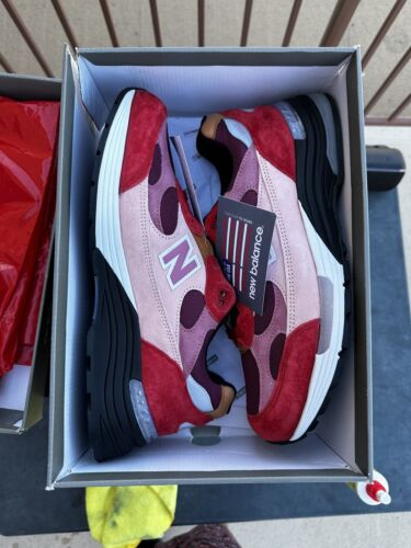 Size 12 - New Balance 992 x Joe Freshgoods x Don't Be Mad Size 12 - New Balance 992 x Joe Freshgoods x Don't Be Mad