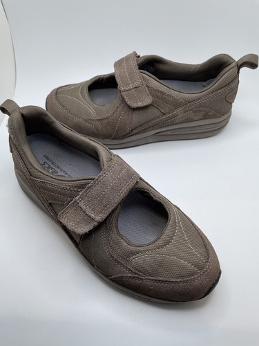 Easy Spirit Women's Shoes 6.5 Mary Jane Brown Leather Comfort ESGETNICE