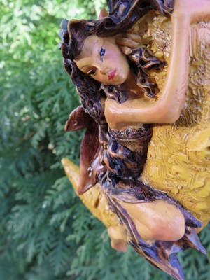 FAIRY SITTING IN MOON ANTHONY FISHER MIDDLE EARTH whimsical village faeries