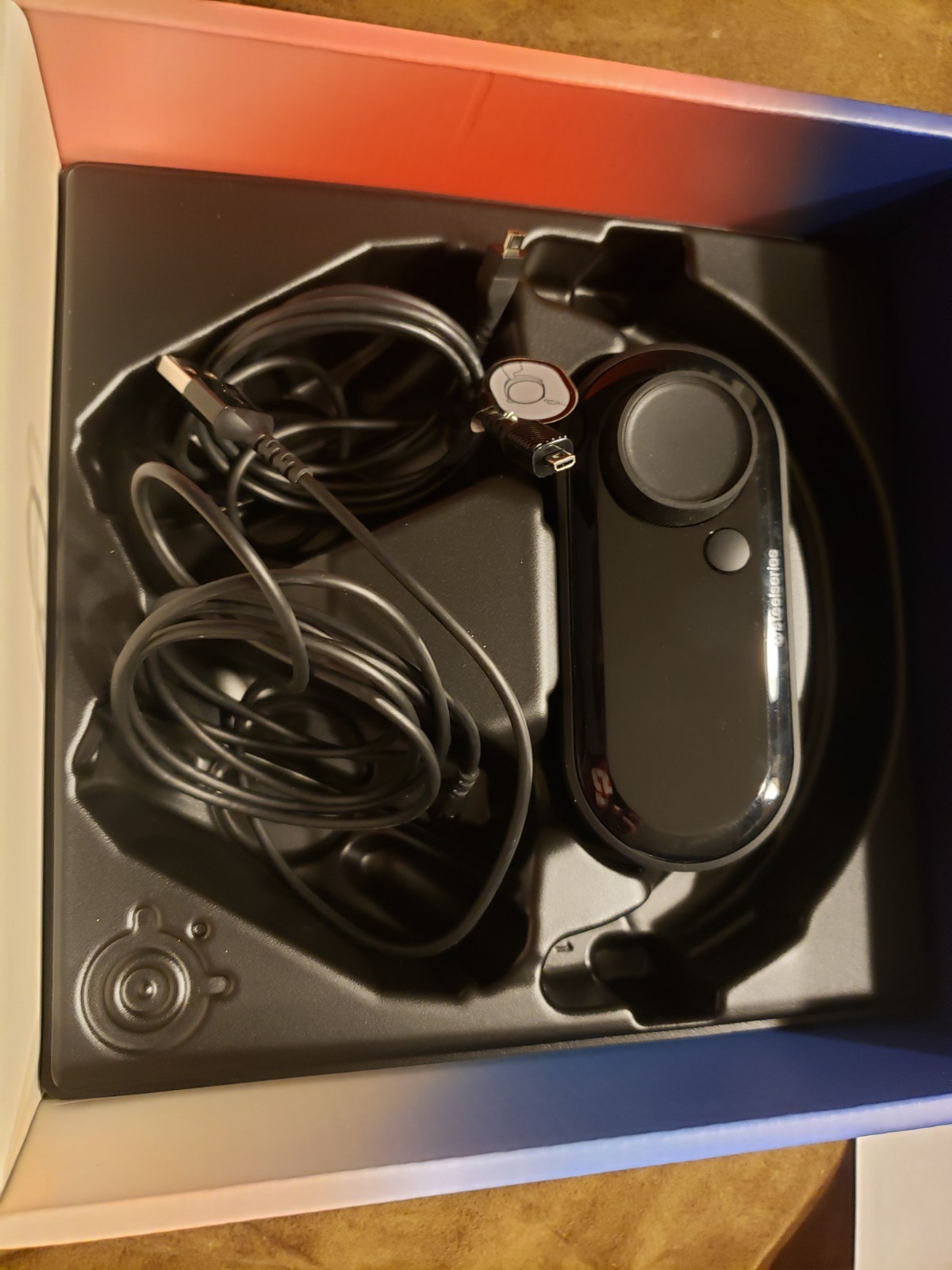 NEW *SteelSeries Arctis Pro + GameDAC GREAT FOR FORTNITE, Blackout, or PuBG!