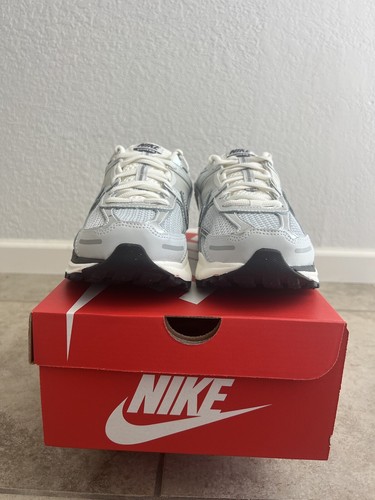Pre-owned Nike Air Zoom Vomero 5 Photon Dust Metallic Silver W Fd0884-025 Sz 12 W Box