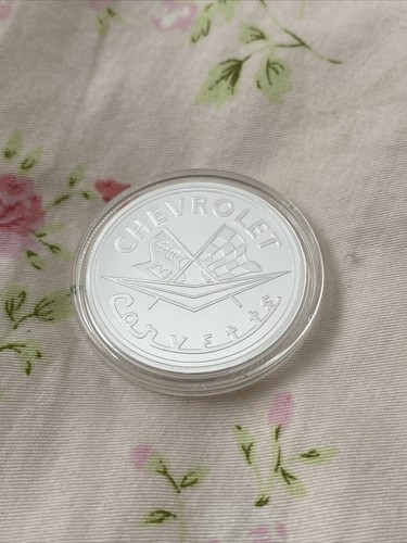 コルベット1オンスエンブレム銀貨 NEW Corvette 1 oz .999 Silver Coin classic emblem chevrolet