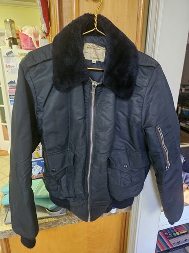 ジャケット・アウター 70s B-10 type flight jacket Red Tornado US Air Force B-10 Flight Jacke Vintage Fleece