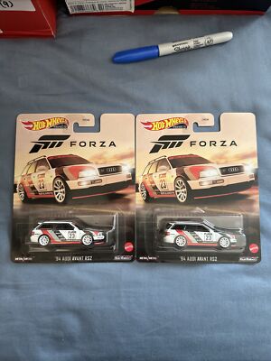 Hot Wheels Premium 94 Audi Avant RS2 Forza White 1:64 Diecast Car 2 Pack