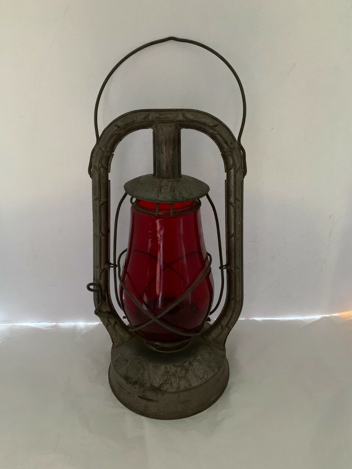Vintage Dietz Monarch New York NY USA Lantern Fitzall Red Vintage Dietz Monarch New York NY USA Lantern Fitzall Red